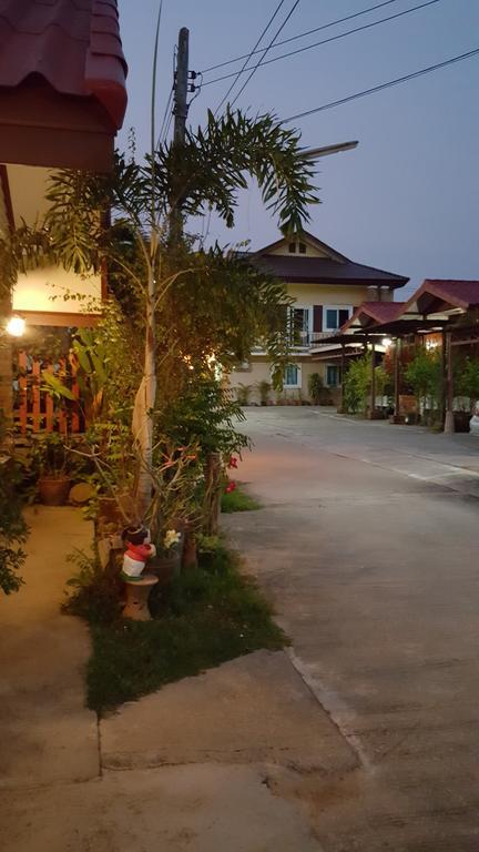 Chuan Chom Resort Sukhothai Exteriör bild